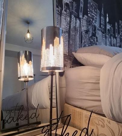 Property In Brixton Лондон Екстериор снимка
