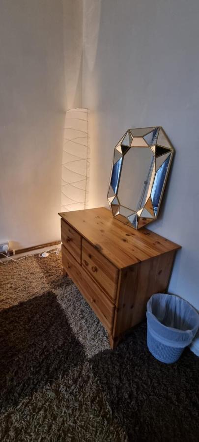 Property In Brixton Лондон Екстериор снимка